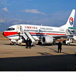 敦煌莫高航空空运航空快运业稳步发展的原因是什么？